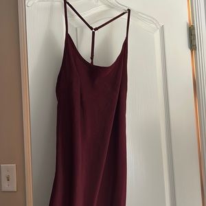 Lulu’s size small, midi slip dress with slit, adjustable straps. Burgundy